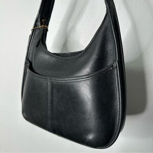 Coach Vintage Pocket Zip Bag 9033 in Black Genuine Leather